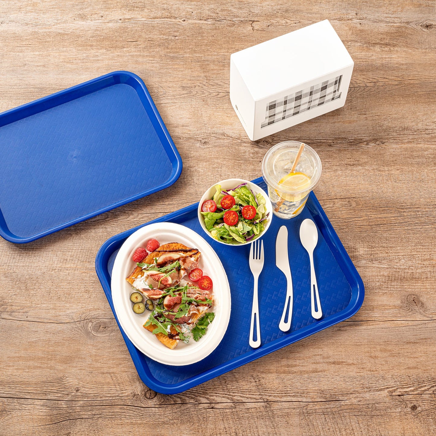 Chef 101 Rectangle Blue Plastic Fast Food Tray - 12" x 16" - 1 count box