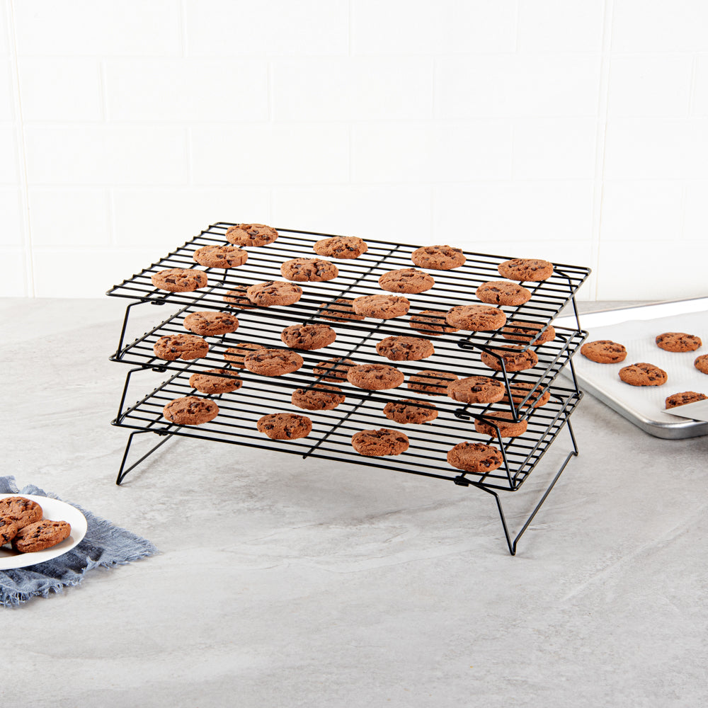 Met Lux Black Iron Stackable Cooling Rack Set - 3 Tier - 15 3/4" x 9 3/4" x 8 1/4" - 1 count box