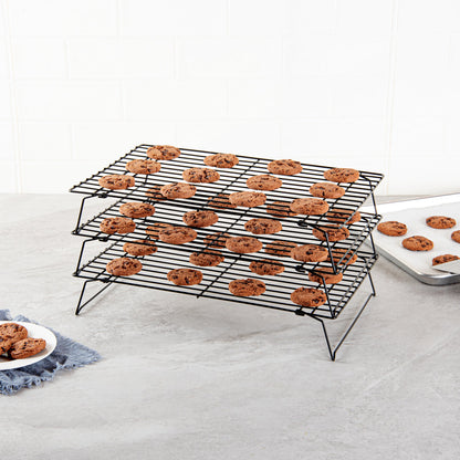 Met Lux Black Iron Stackable Cooling Rack Set - 3 Tier - 15 3/4" x 9 3/4" x 8 1/4" - 1 count box