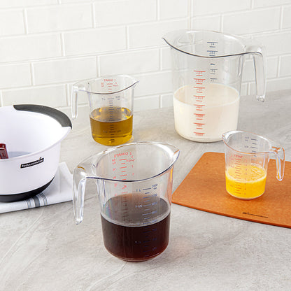 Chef 101 2 qt (8 cups) Clear Plastic Measuring Cup - 7 3/4" x 6" x 7 1/2" - 1 count box