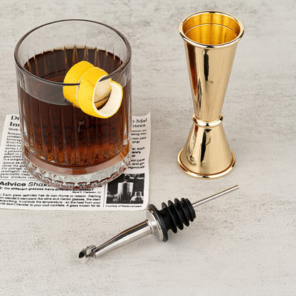 Bar Lux Stainless Steel Tapered Liquor Pourer - with Flip Cap - 4 1/4" x 1" x 1" - 1 count box