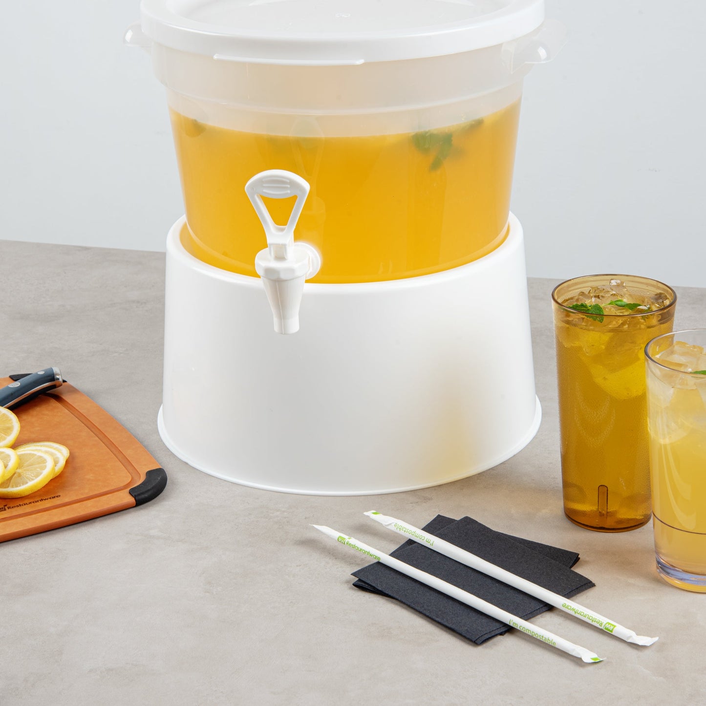 Bev Tek Round White Plastic Beverage Dispenser Base - For 3 and 6 gal Dispenser - 10 1/2" x 10 1/2" x 6 1/2" - 4 count box