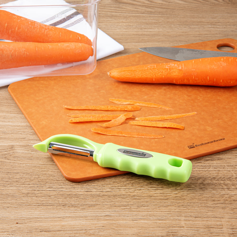 Comfy Grip Green Stainless Steel Vegetable Peeler - 7 1/2" - 1 count box