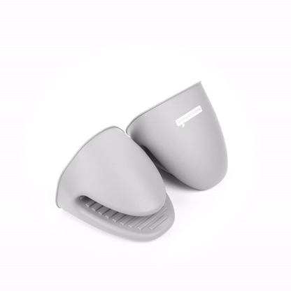 Comfy Grip Gray Silicone 2-Piece Mini Pot Holder Mitt Set - Heat-Resistant - 4 1/4" x 3 1/2" x 4 1/4" - 1 count box