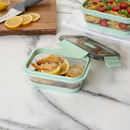 Fresh Hero 27 oz Green Plastic Airtight Food Storage Container - with Vented Lid, Collapsible - 7 1/4" x 5 1/2" x 2 3/4" - 1 count box