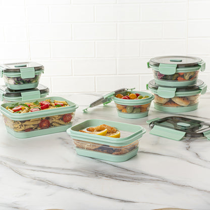 Fresh Hero 27 oz Green Plastic Airtight Food Storage Container - with Vented Lid, Collapsible - 7 1/4" x 5 1/2" x 2 3/4" - 20 count box