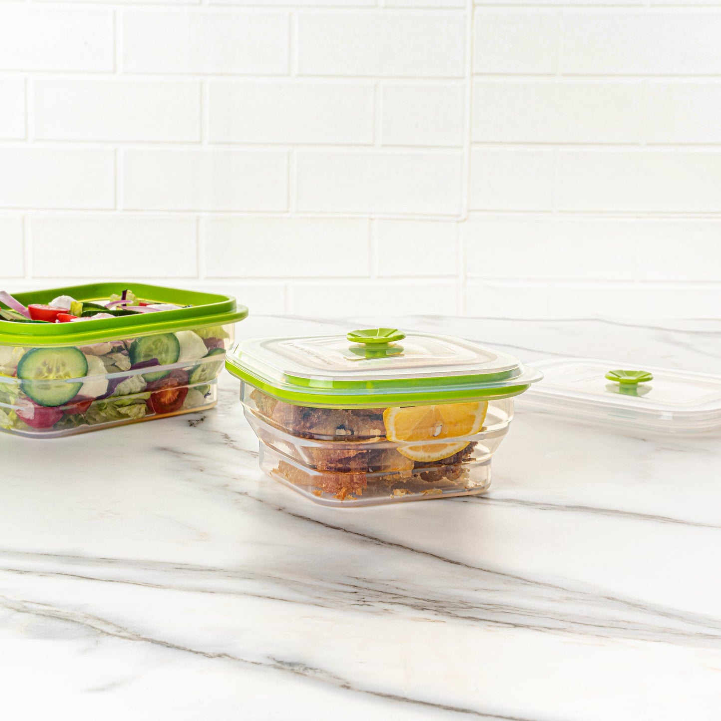 Fresh Hero 16 oz Green Silicone Airtight Food Storage Container - with Vented Lid, Collapsible - 5 1/4" x 5 1/4" x 2 3/4" - 20 count box