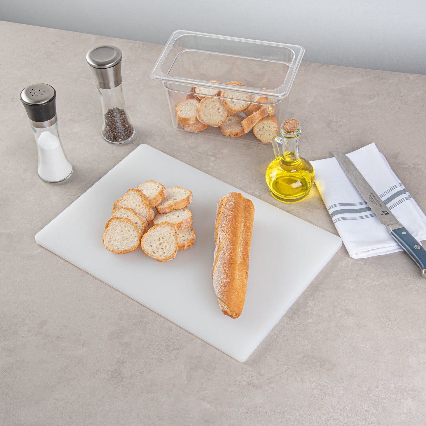 Chef 101 White Plastic Cutting Board - 18" x 12" x 1/2" - 1 count box