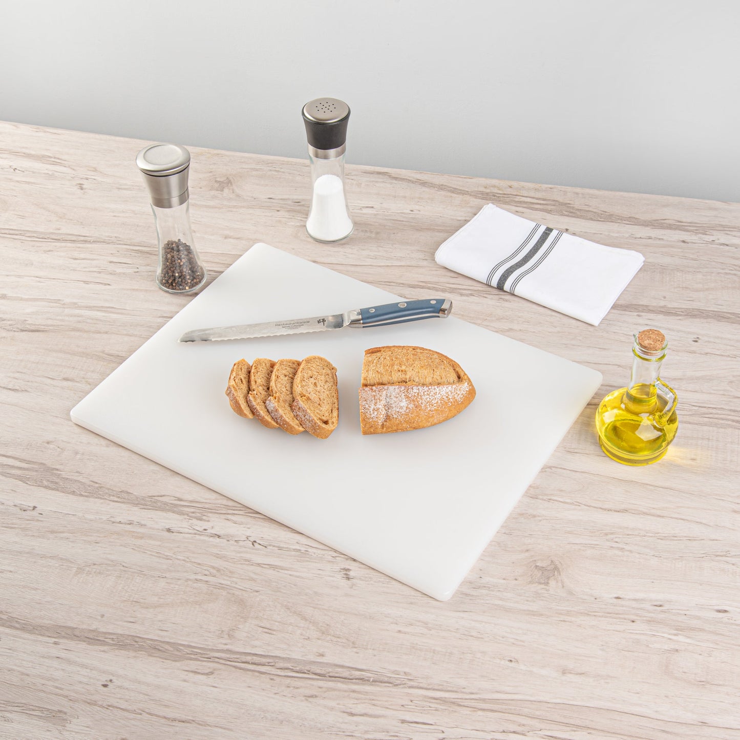 Chef 101 White Plastic Cutting Board - 20" x 15" x 1/2" - 1 count box