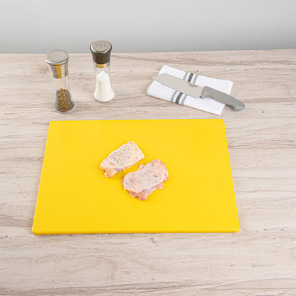 Chef 101 Yellow Plastic Cutting Board - 20" x 15" - 10 count box