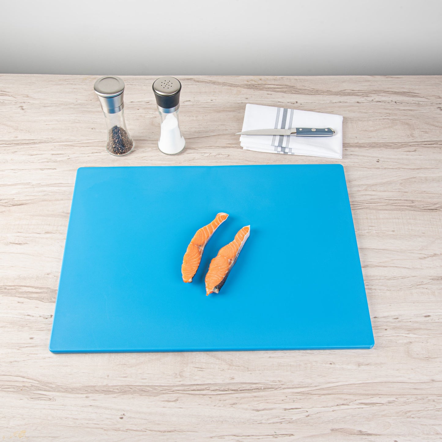 Chef 101 Blue Plastic Cutting Board - 24" x 18" - 1 count box