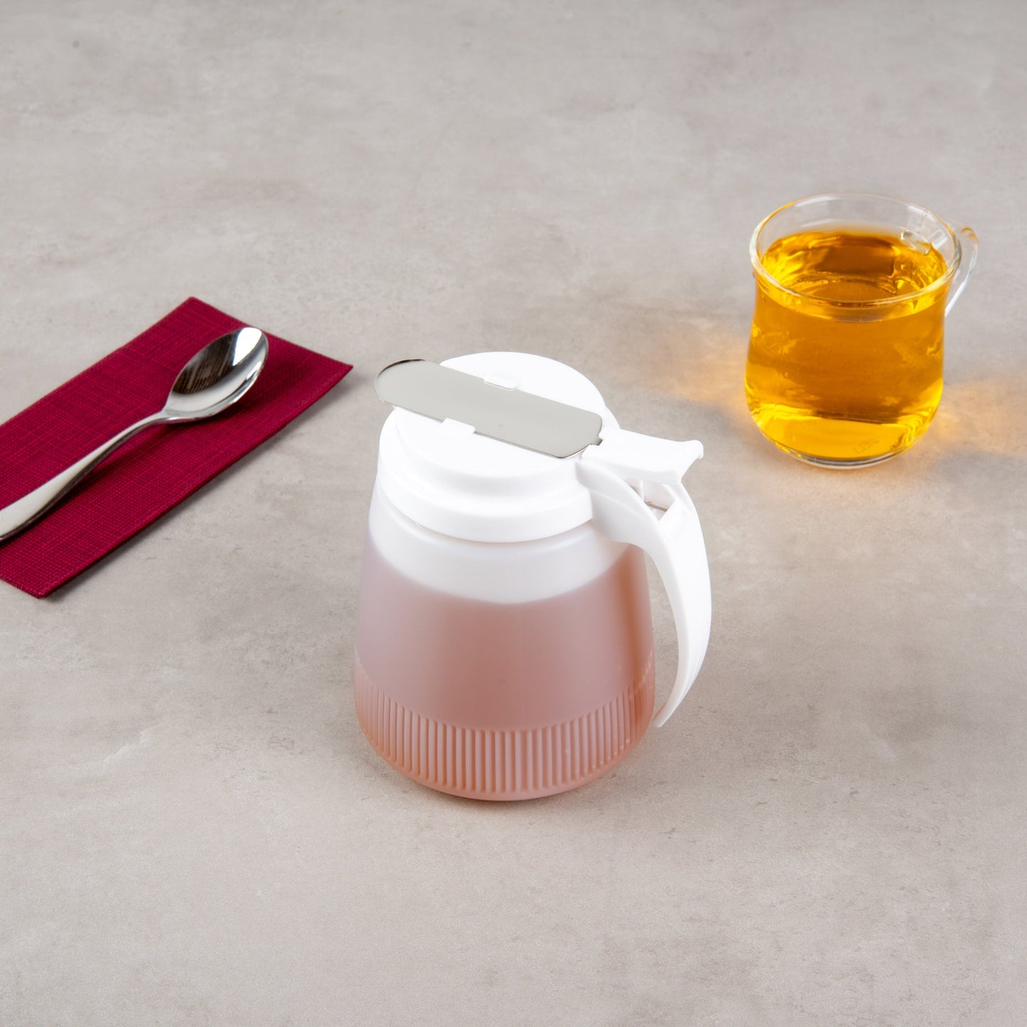 Chef 101 32 oz White Plastic All Purpose / Syrup Dispenser - 5 1/2" x 4 1/2" x 5 3/4" - 10 count box