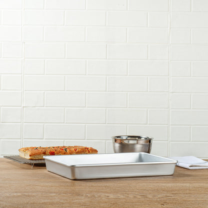Met Lux Rectangle Aluminum Cake Pan - 15" x 12" x 2" - 12 count box