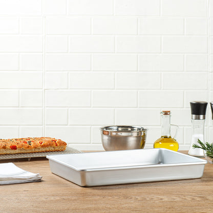 Met Lux Rectangle Aluminum Cake Pan - 15" x 12" x 2" - 12 count box