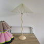 Table Lamp ins Retro Pleated Umbrella Nordic Medieval Korean Master Bedroom Bedside Lamp Swing Iron Art Drop Shipping