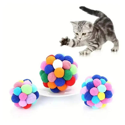 Plush Pompom Bell Ball Cat Toy — Bouncy Interactive Pet Toy (Random Color)