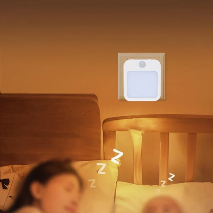 Motion Sensor LED Night Light with EU Plug – Plug-In Bedside & Kids Night Lamp, Warm/White Light
