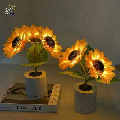 Rechargeable Sunflower LED Night Light USB Bedside Table Lamp Warm Light (3-LED)