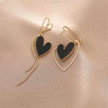 Korean Black Heart Dangle Earrings – Asymmetric Love Drop Jewelry
