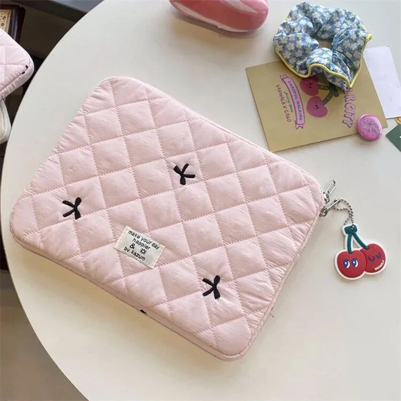 Floral Laptop & Tablet Sleeve 13–16 Inch — Soft Polyester Zipper Pouch