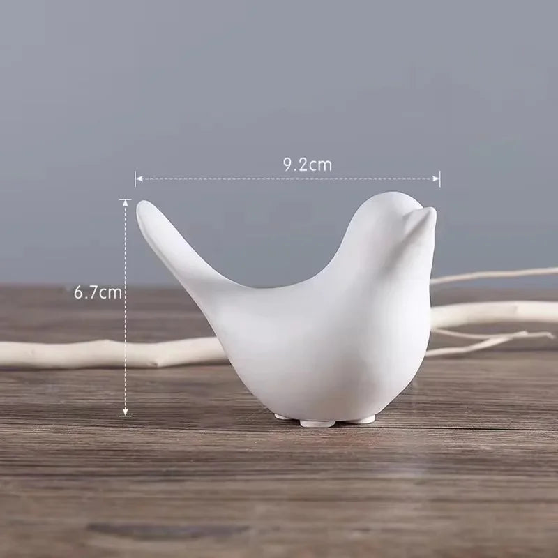 Modern Simple Luxury Golden Ceramic Bird Figurines Home Decoration Accessories Golden Bird Figures Decorative Wedding Ornaments