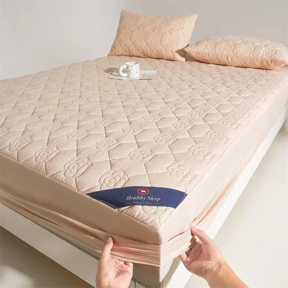Waterproof Fitted Mattress Protector 1pc — Breathable Soft Deep-Pocket Cover for Single (Twin) or Double (Full) Bed