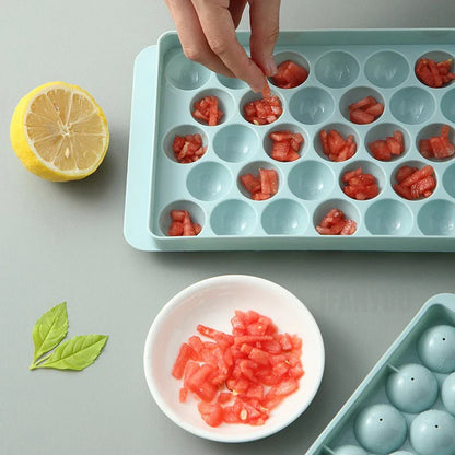 Ice Ball Mold - Spherical Whiskey Ice Maker PP Plastic Ice Cube Tray with Lid for Cocktails, Drinks & DIY Popsicles