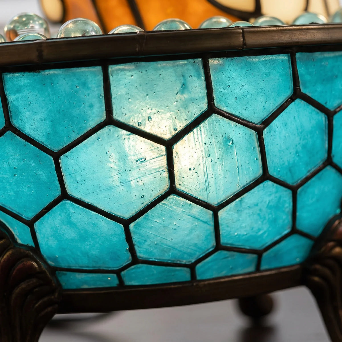 Ghost Bathtub Reading Night Light - Stained Glass & Resin Rechargeable Ambient Lamp with Iron Tripod Base, Halloween & Home Decor