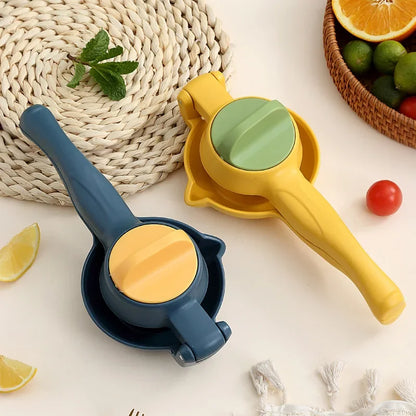 Handheld Citrus Juicer Lemon Lime Squeezer Manual Orange and Lemon Press for Maximum Juice Extraction
