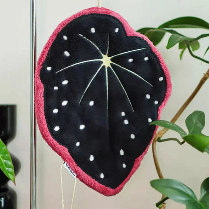 Leaf-Shaped Coral Fleece Hand Towel – Absorbent Hanging Kitchen & Bathroom Towel