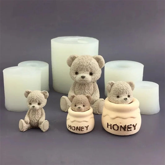 Cute Bear Honey Jar Silicone Mold 10x10x2 cm (3.9 x 3.9 x 0.8 in) - Reusable Mold for Candle Making, Chocolate, Ice, Soap & Plaster