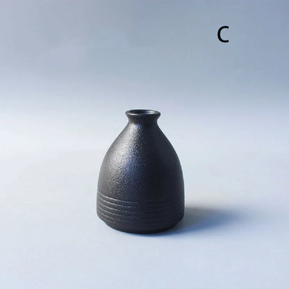 Ceramic Small Flower Bud Vase - Minimalist Japanese-Style Tabletop Home Decor