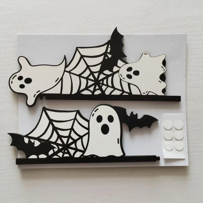 Halloween Wooden Door Frame Corner Decoration – Gothic Spider, Bat & Ghost Ornament for Home Door & Window – 8 Designs