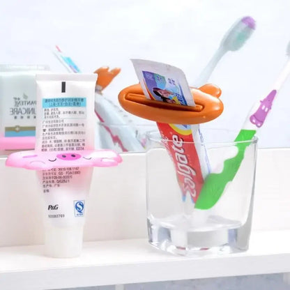 Animal Toothpaste Squeezer Tube Roller – Cute Cartoon Toothpaste Dispenser for Bathroom