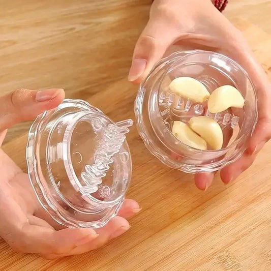 Multifunctional Manual Garlic Press Crusher Chopper – Compact Kitchen Gadget