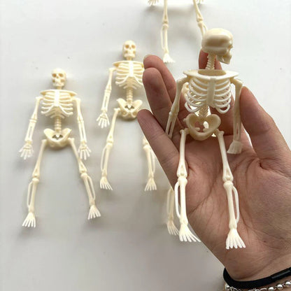 6-Piece Plastic Skeleton Pendant Decorations for Halloween