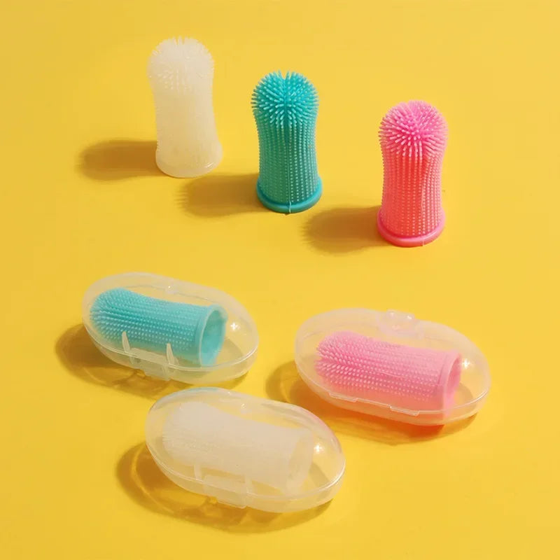 Silicone Finger Toothbrush for Dogs & Cats – 360° Ultra-Soft Non-Toxic Pet Toothbrush with Storage Case
