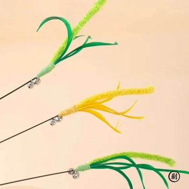 Interactive Feather Wand for Cats – 19.7 in (50 cm) Sage Tail Grass Teaser Stick, Bite-Resistant Sound Toy for Kittens