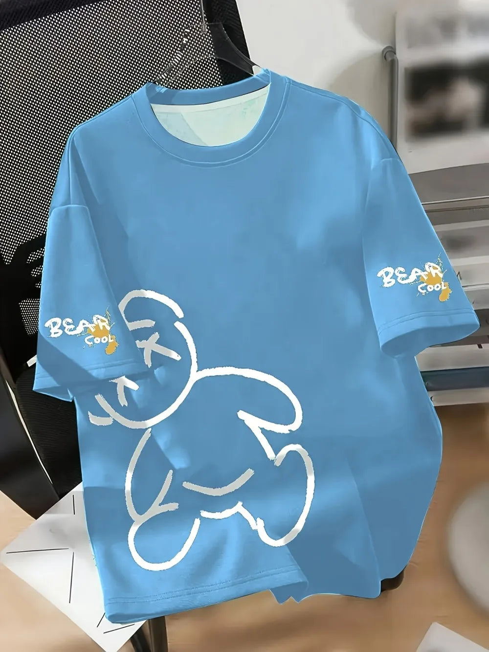 Men's Breathable Round Neck Summer T-Shirt with Cartoon Bear Print – Lightweight Moisture-Wicking Casual Tee