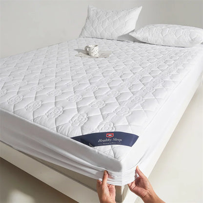 Waterproof Fitted Mattress Protector 1pc — Breathable Soft Deep-Pocket Cover for Single (Twin) or Double (Full) Bed