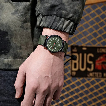 Men's Large Dial Quartz Watch 38mm (1.5 in) - Luminous Hands, Alloy Case & Bracelet, Fashion Casual