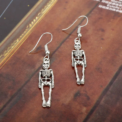 Halloween Skull Skeleton Dangle Earrings for Women – Neo-Gothic Punk Drop Earrings, Antique Silver Zinc Alloy, Detachable – 1 Pair