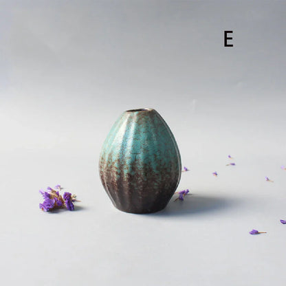 Ceramic Small Flower Bud Vase - Minimalist Japanese-Style Tabletop Home Decor