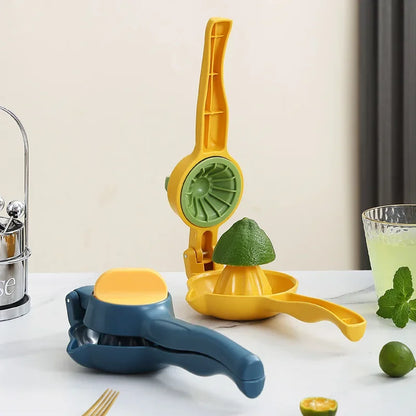 Handheld Citrus Juicer Lemon Lime Squeezer Manual Orange and Lemon Press for Maximum Juice Extraction