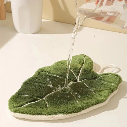 Leaf Double-Layer Hanging Hand Towel Thick Absorbent Coral Fleece 25 x 23 cm (9.84 x 9.06 in) for Kitchen & Bathroom