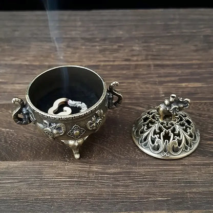 Elephant Triple-Legged Incense Burner Metal Home Decor Aromatherapy Accessory, Versatile for Meditation Decoration Ornament