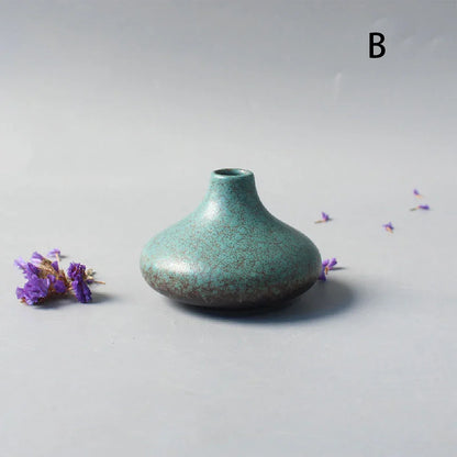 Ceramic Small Flower Bud Vase - Minimalist Japanese-Style Tabletop Home Decor