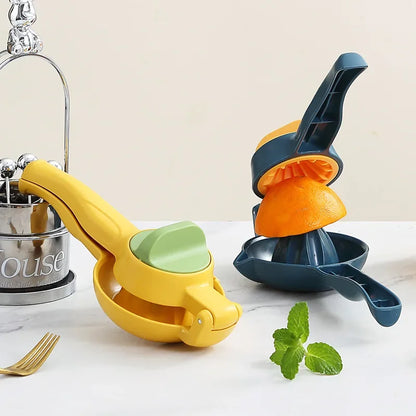 Handheld Citrus Juicer Lemon Lime Squeezer Manual Orange and Lemon Press for Maximum Juice Extraction