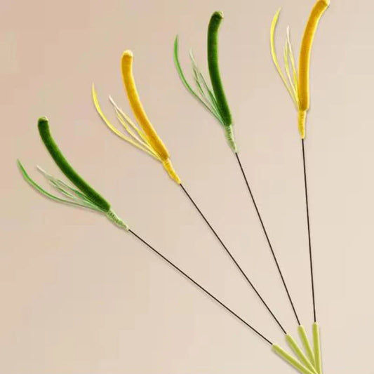Interactive Feather Teaser Wand for Cats — Flexible Wire Durable Feather Toy