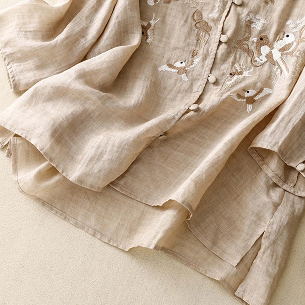 ZOMAXIUJEE Loose Fit Embroidered Blouse - Full Sleeve